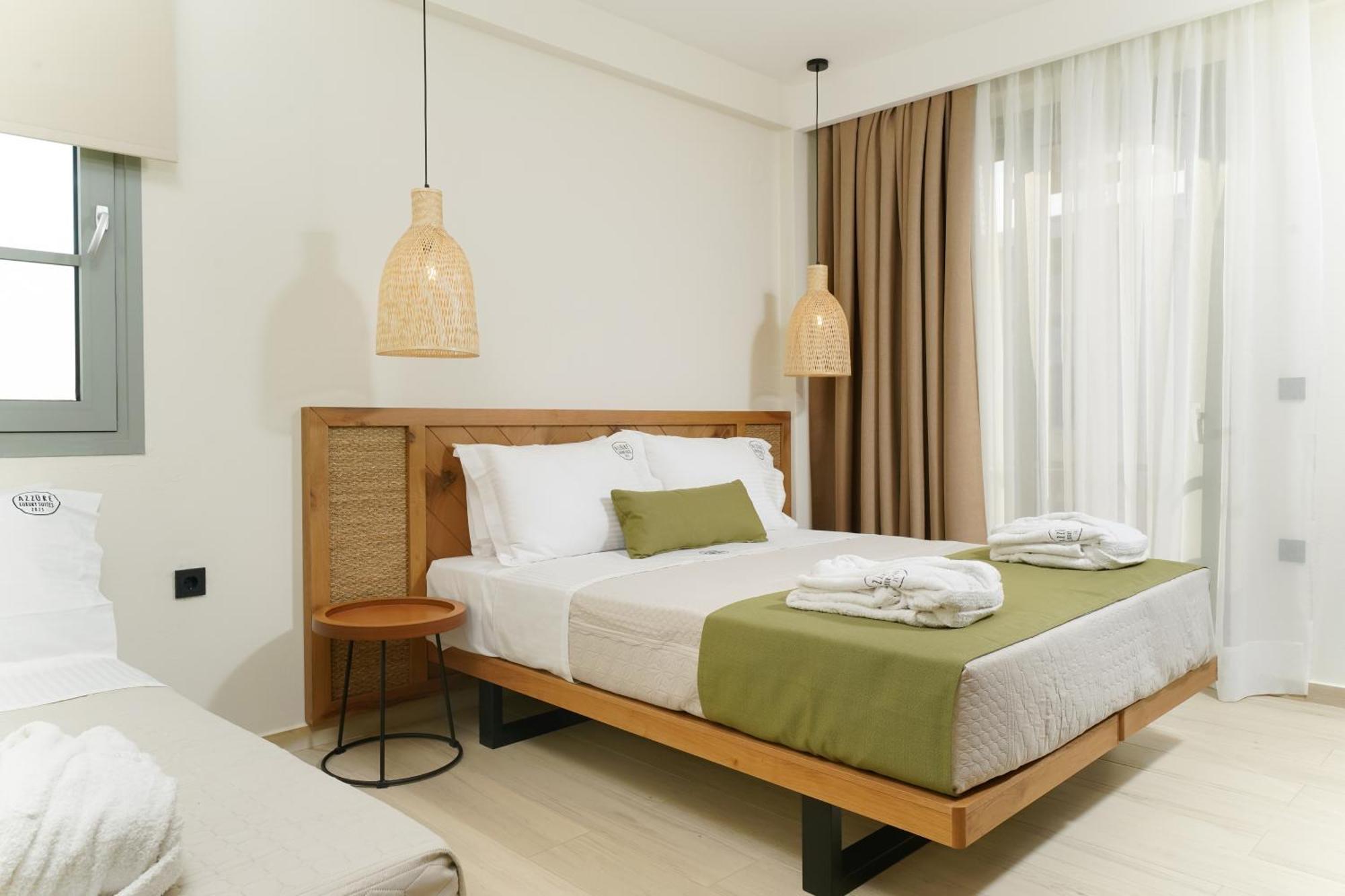 Azzure Luxury Suites Potos Eksteriør billede