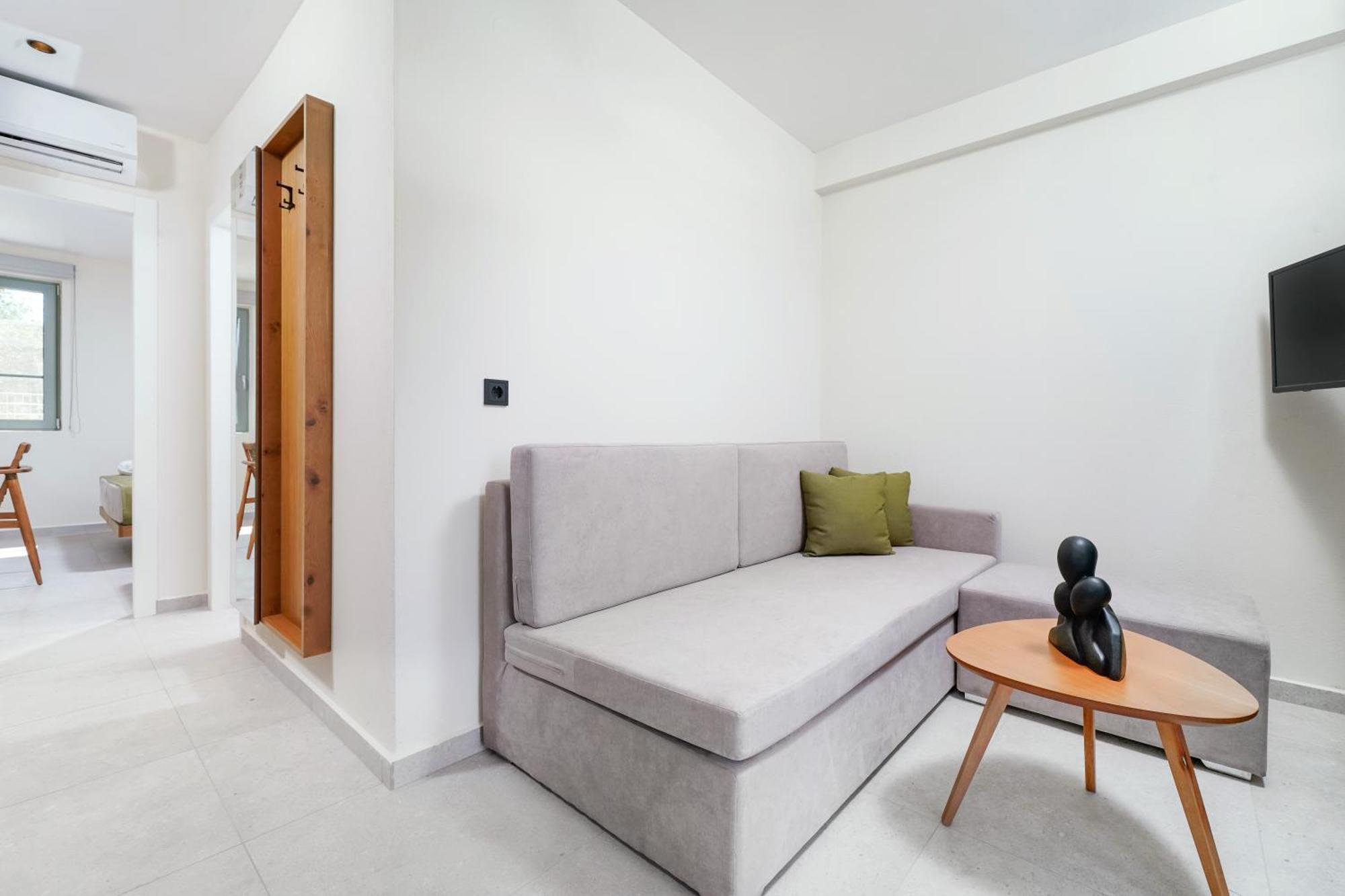 Azzure Luxury Suites Potos Eksteriør billede
