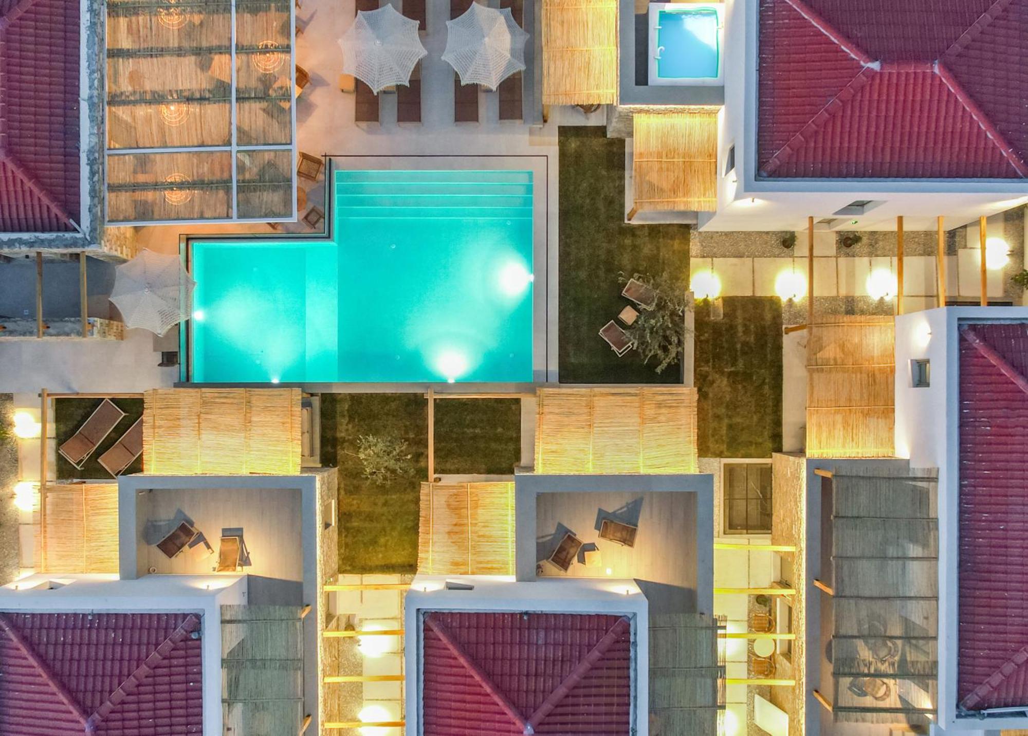Azzure Luxury Suites Potos Eksteriør billede